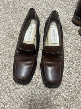 Jones New York Dark Brown Leather Penny Loafers